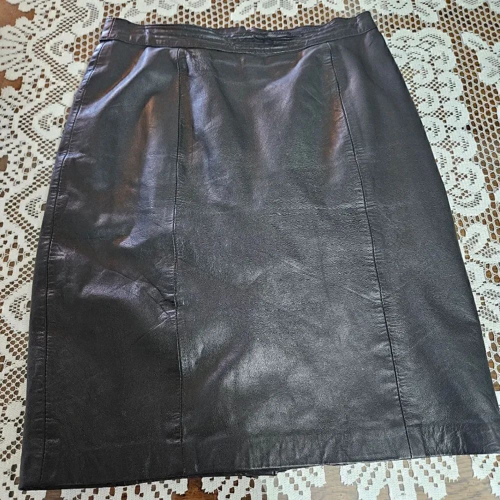 Anchor blue 100% leather skirt